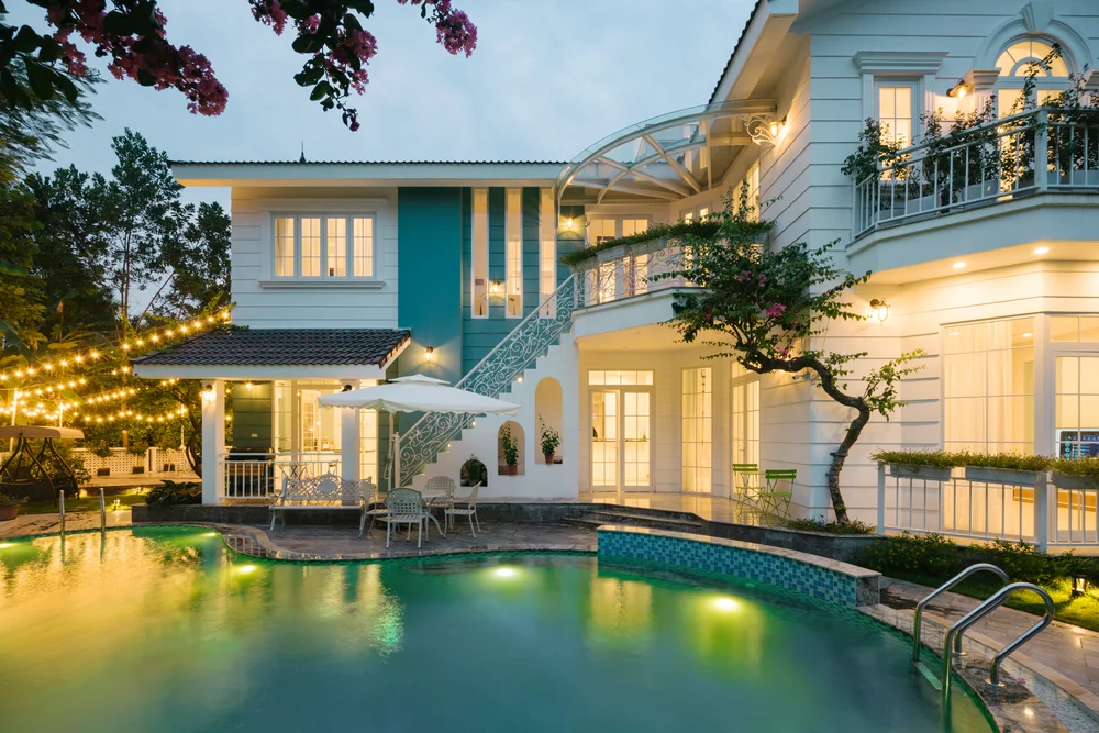 Ha,Noi,/,Viet,Nam,-,April,2019:,Luxury,Villa Ha,Noi,/,Viet,Nam,-,April,2019:,Luxury,Villa